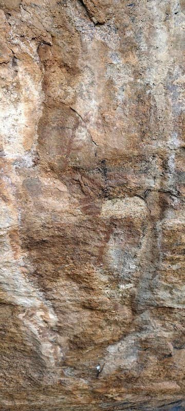 Ancient Rock art Painting / தொன்மையான பாறை ஓவியங்கள் - Image 1