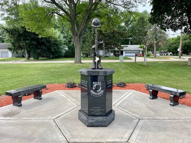 Veteran's Memorial Park - Image 1