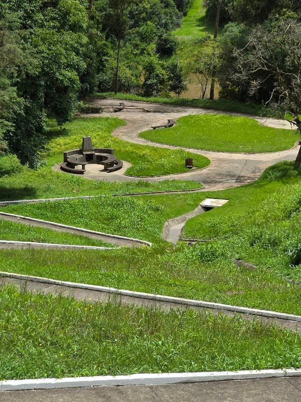 Area de lazer Divisa SC / PR - Image 1