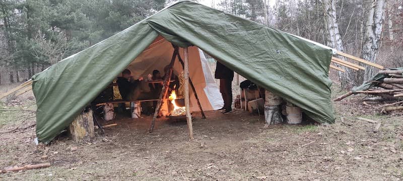 Schronienie 44 Drużyny Harcerskiej im. Władysława Ludwiga - Image 1