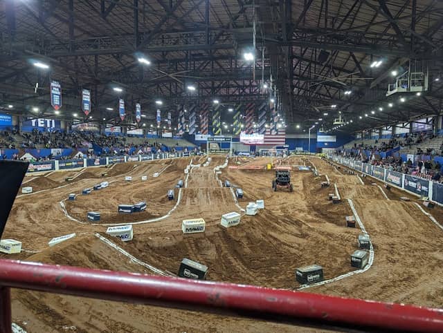 Lazy E Arena - Image 1