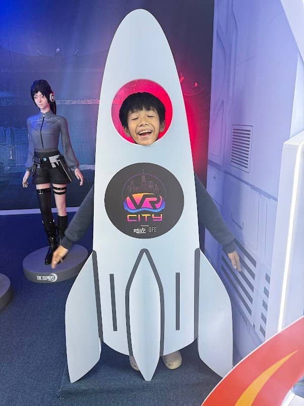 VR City - Image 1