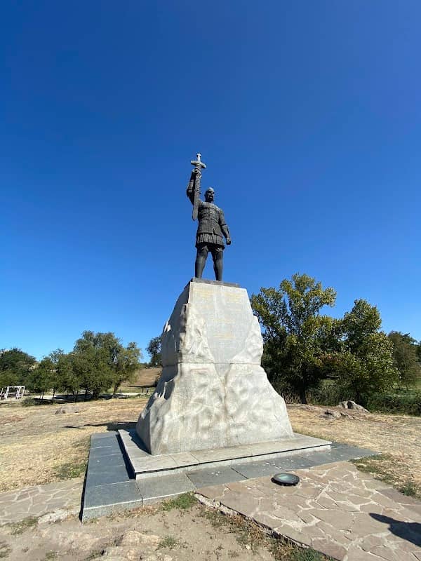 Monument to Svyatoslav Igorevich - Image 1
