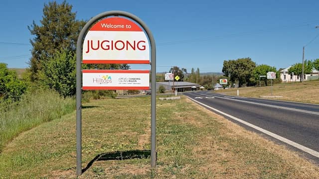 Jugiong Sign (Northern Approach) - Image 1