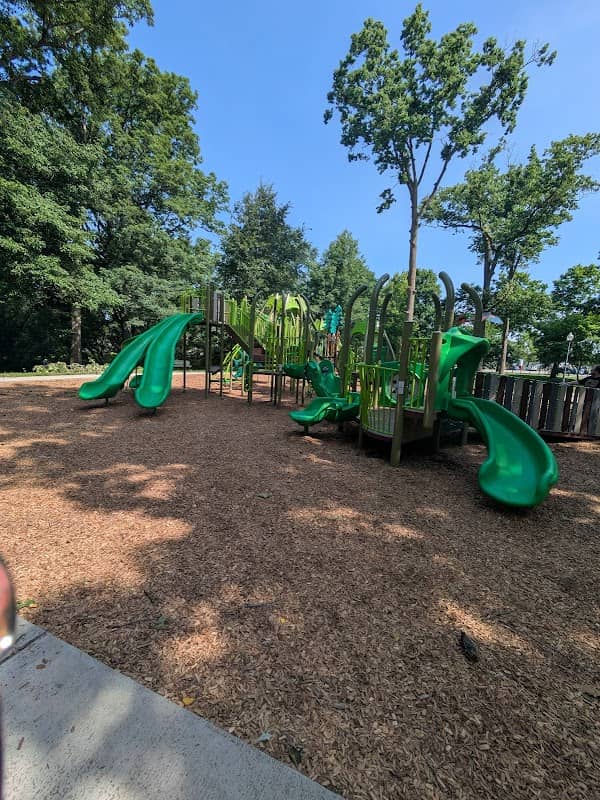 Shadyside Park And Playplace - Image 3
