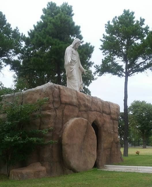 Azleland Memorial Park - Image 2