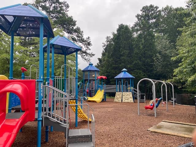 Ocee Park - Image 2