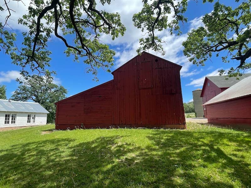 Heritage Farm Museum - Image 1