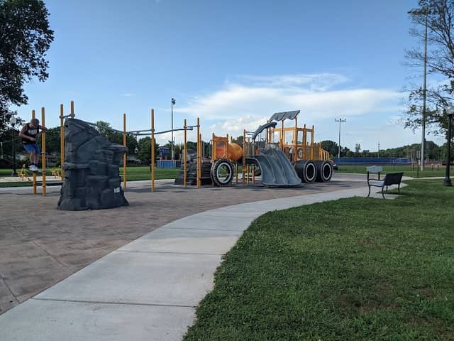 Heise Park - Image 1