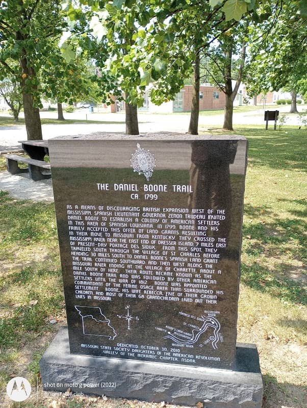 Katy Trail - Marthasville Trailhead - Image 2