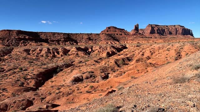 Monument valley - Image 1