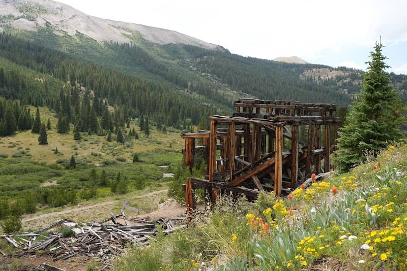 Independence Ghost Town - Image 1