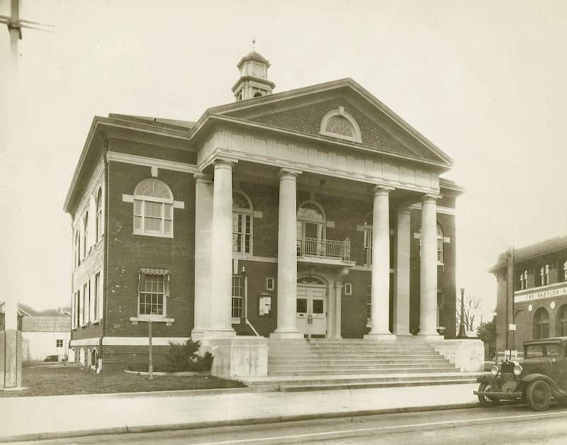 Town of Babylon History Museum at Old Town Hall - Image 4