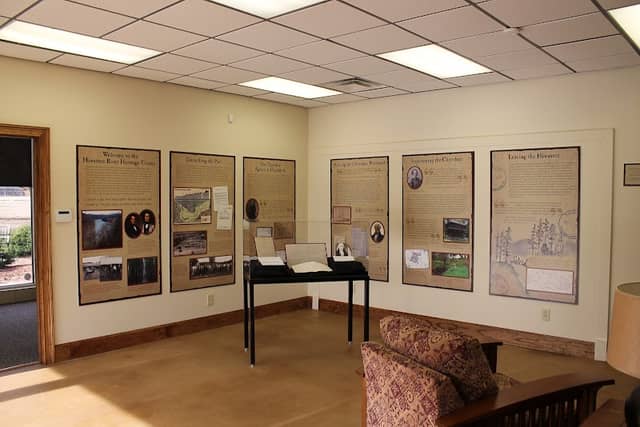 Hiwassee River Heritage Center - Image 2