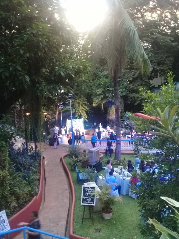 Kapitolyo Park 6 - Image 2