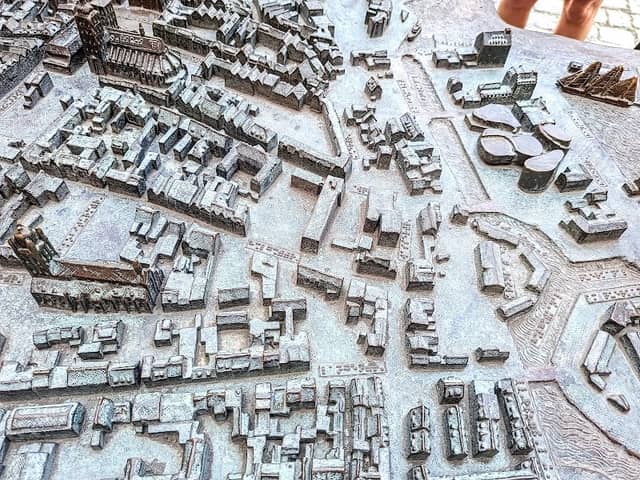 Stadt in Mini - Image 1