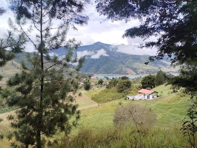 Mirador hidroeléctrica y lago - Image 2
