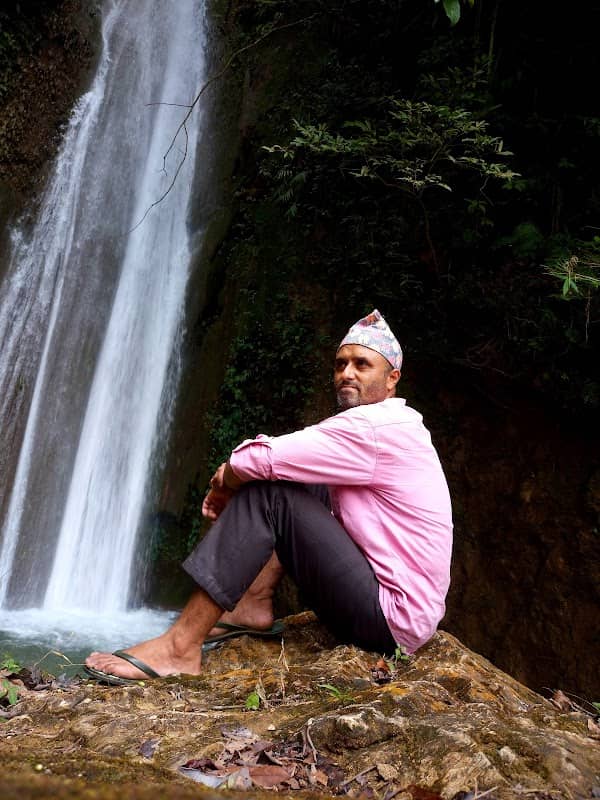 पुत्ताउने छिहिरो - Image 1