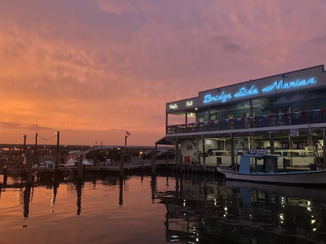 Bridge Side Cabins and Marina - Image 3