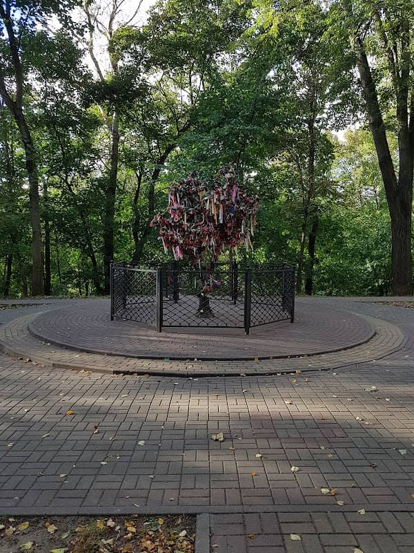 Sculpture "Tree of Happiness" - Image 1