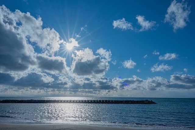 Yuhigahama Park - Image 1