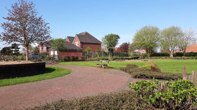 Walton Park Garden - Image 1