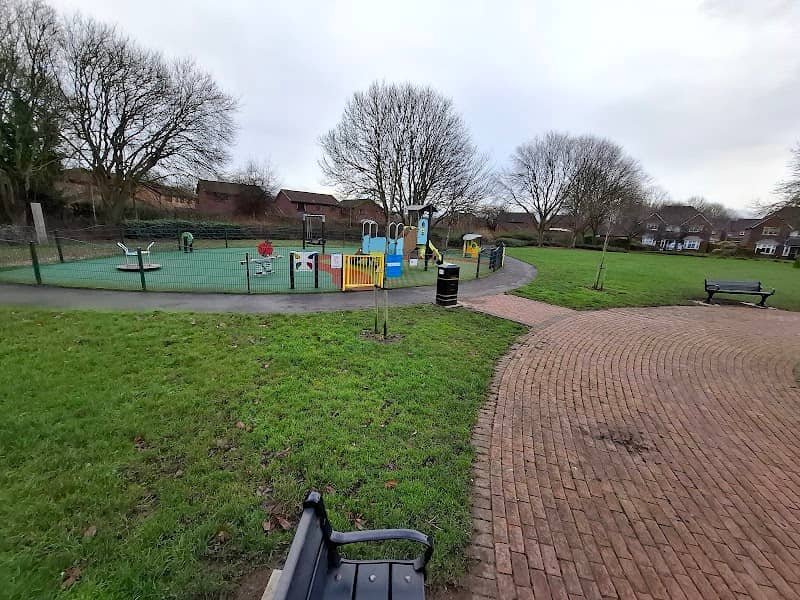 Walton Park Garden - Image 2