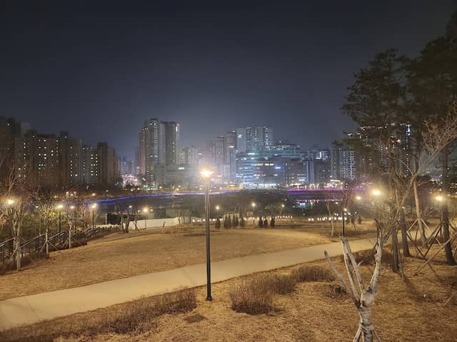 위례호수공원 전망대 - Image 1