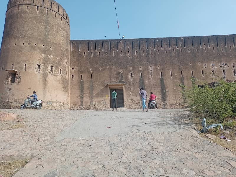 Badal Garh - Image 1