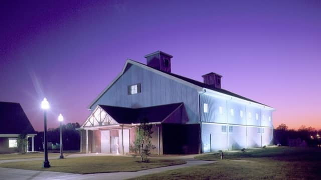 Taylor Farm Park - Image 3