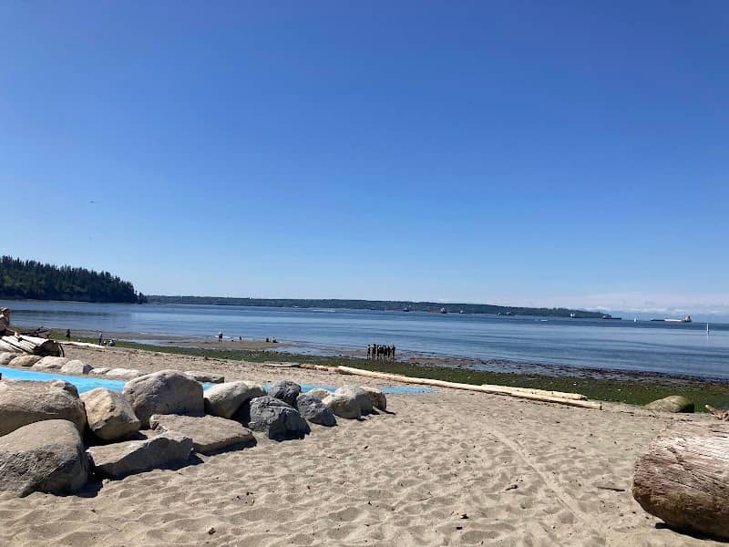 Ambleside Park | West Vancouver - Image 2