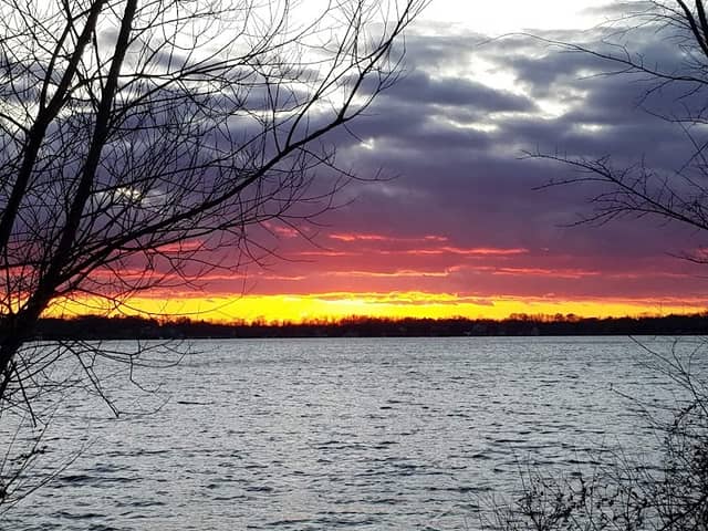 Lakeside Park - Image 1