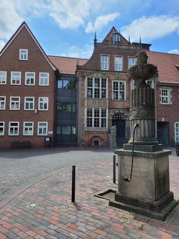 Ratspütt Brunnen - Image 1