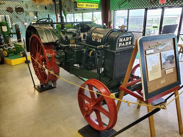 Gaetz Tractor Museum - Image 2