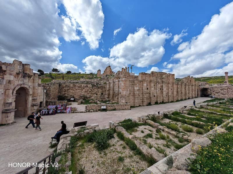 Jerash Ancient City Ruins - Image 1