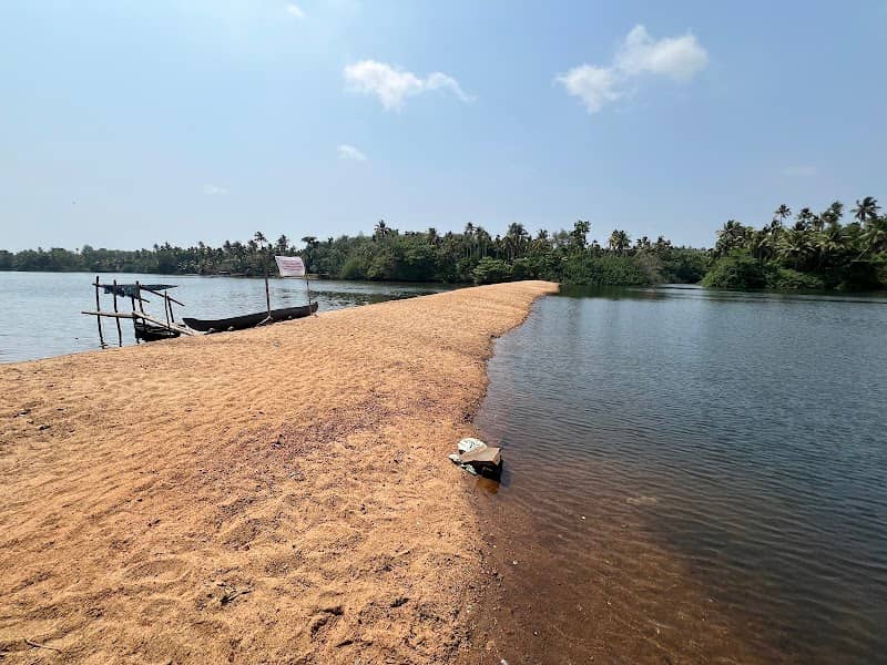 Kozhituruthu Bund - Image 1