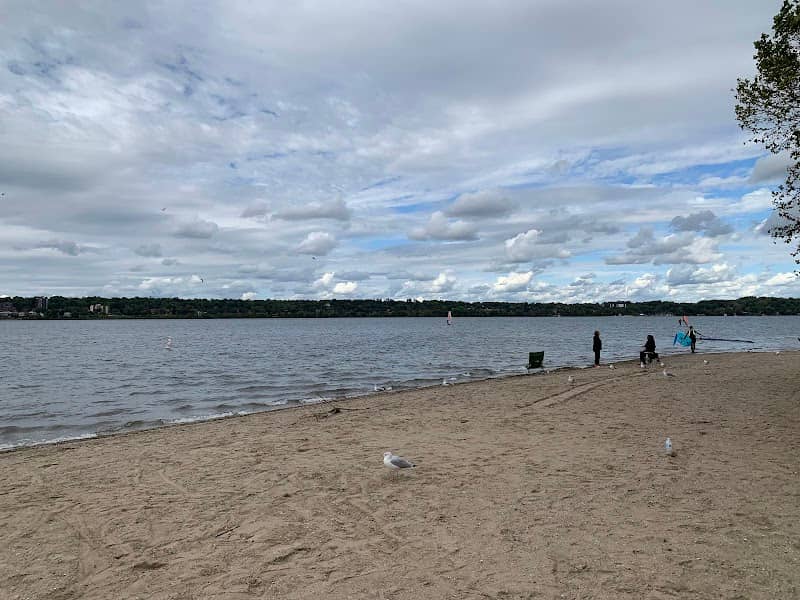 Minet's Point Park. - Image 2