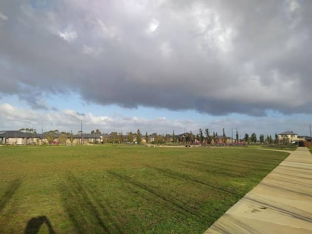 St Genevieve Central Park - Image 1