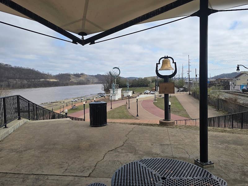 Ohio River Overlook - Image 2