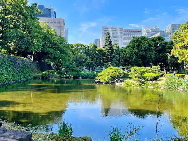 Shinji-ike Pond - Image 1