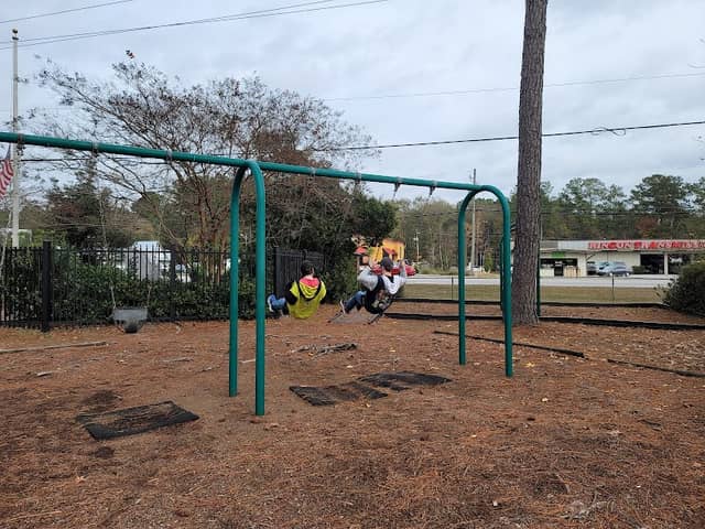 Library Park - Image 1