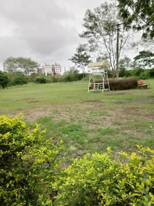 Sarla Kamdar Rotary Park - Image 2