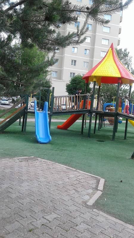 Child park - Image 1