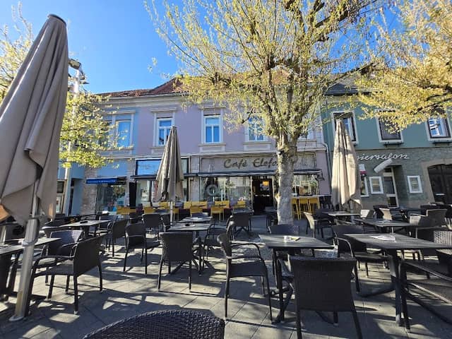 Cafe Elefant - Image 2