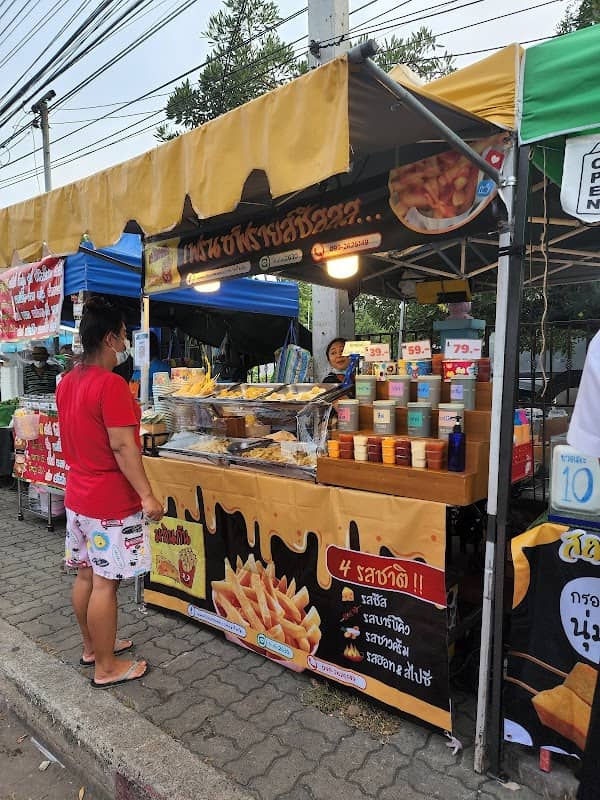 ตลาดนัด เปิดท้าย - Image 1