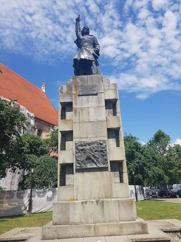 Statuia lui Andrei Mureșanu - Image 1