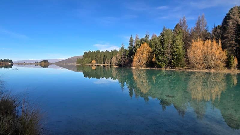Lake Ruataniwha beach - Image 3