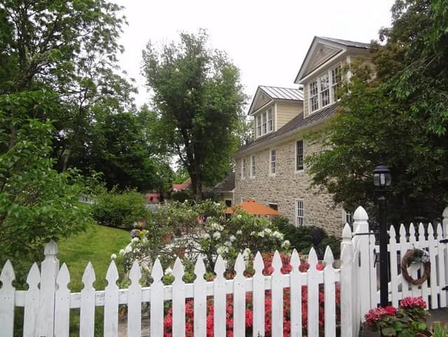 Fieldstone Farm - Image 1