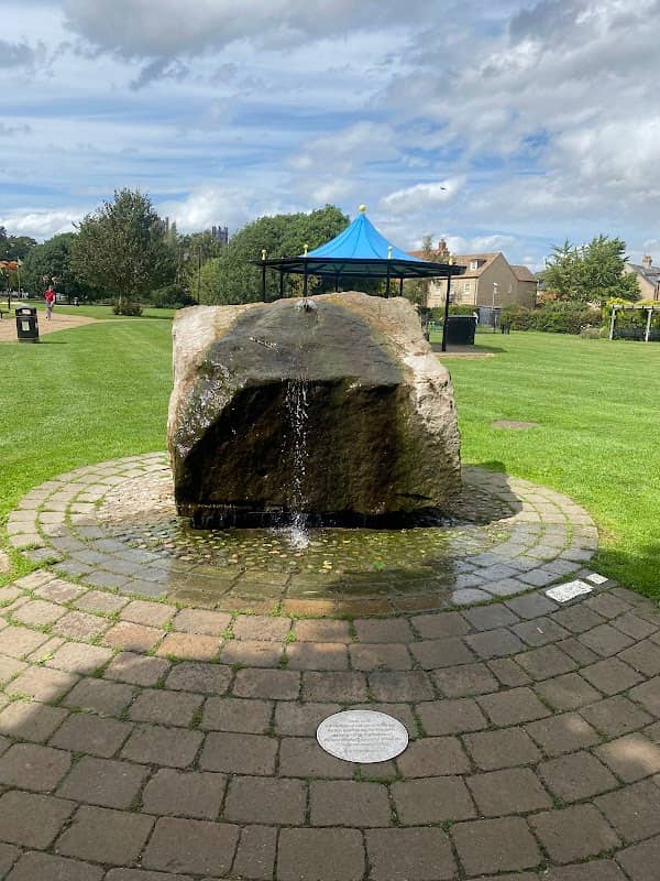 Jubilee Gardens - Image 1