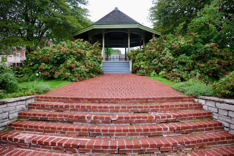 Kister Park - Image 1